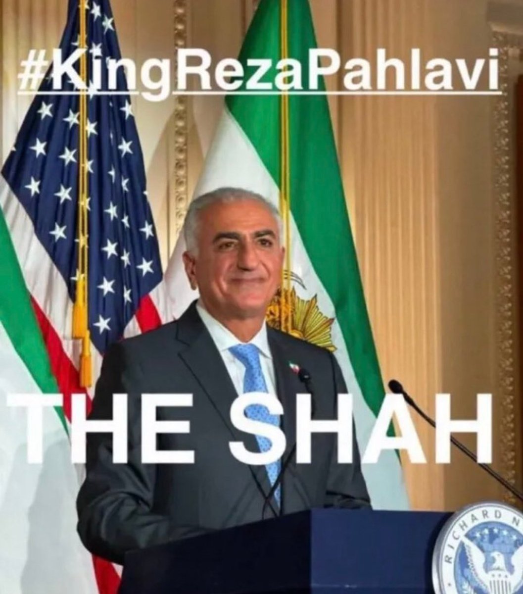 Ashkthe3rd's tweet image. در سایه ات آسوده ایران
زنده و جاوید باد سلسله ی پهلوی
تا ابد #جاويد_رضا_شاه_دوم_پهلوى_سوم