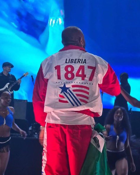 davidowarrior's tweet image. Last night @davido performed in a Liberian made “1847 COLLECTION” BY HOLLYANDROO that was produced In honor of the Liberia’s independence weekend. #5iveAliveTour