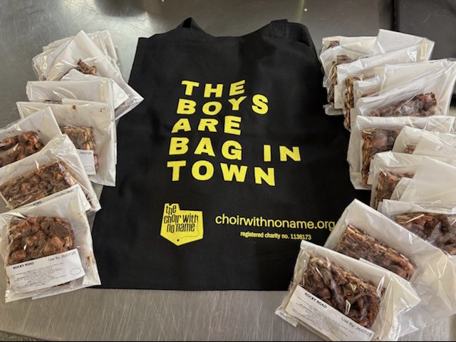 HomebakedBakery's tweet image. Good luck to @ChoirwithNoName with their abseil today! 

We hope it all goes well and you enjoy your sweet treat after it❤️ 

#MoreThanAPie