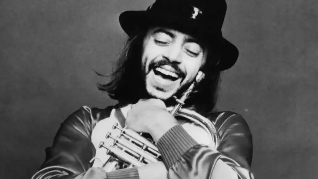 jaimeclara's tweet image. Con la música de #ChuckMangione en las #PrimerasLuces empezó #SábadoSarandi Estaremos siete horas juntos, entre las 6 y las 13 hs. Nos escuchamos en @RadioSarandi690 AM, FM Total 102.9 sarandi690.com.uy ¡Estamos en el aire!