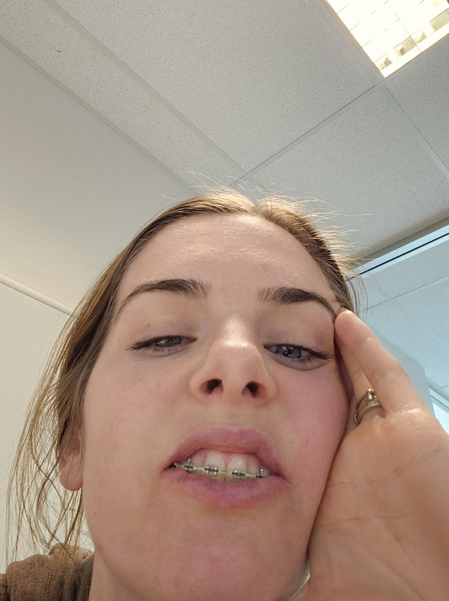 hayleyluddy's tweet image. Me at work this week watching $DOSA meme like. 👀 @Dosa_coin