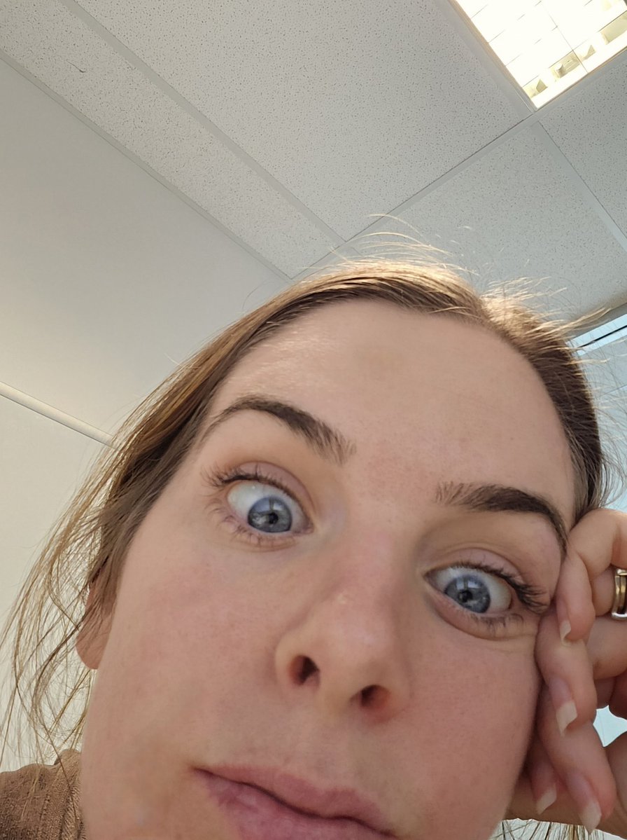 hayleyluddy's tweet image. Me at work this week watching $DOSA meme like. 👀 @Dosa_coin