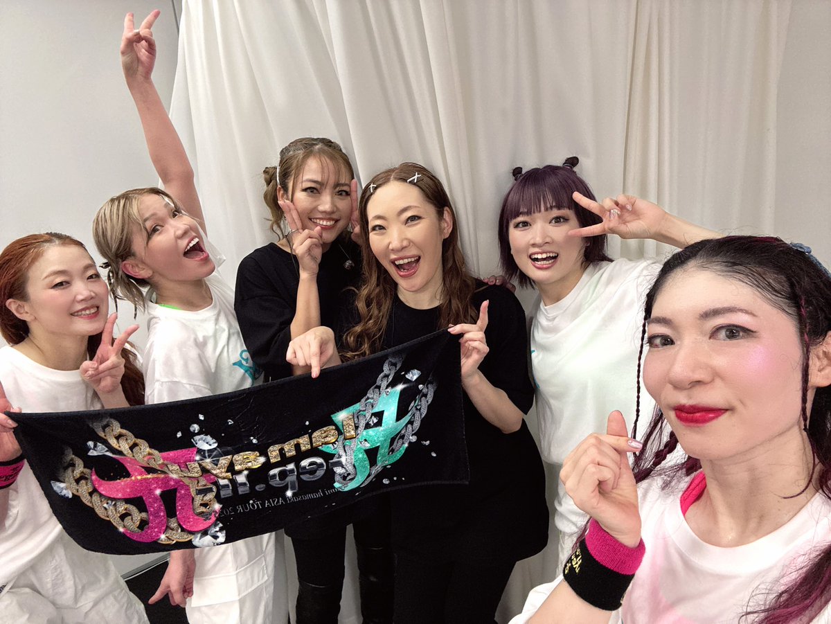 mido_midoringo's tweet image. 東京公演2daysありがとうございました!🗼✨
両日共に物凄い盛り上がりで、滝汗💦
皆さんと一緒にライブを作ってる事が本当に有り難くて本当に幸せでした…
残っている筋肉痛ですら愛おしくて、
ライブの余韻に浸っています✨🫶
next →台北🧋燃えます❤️🔥
#ayuasiatour2025
#ayumihamasaki