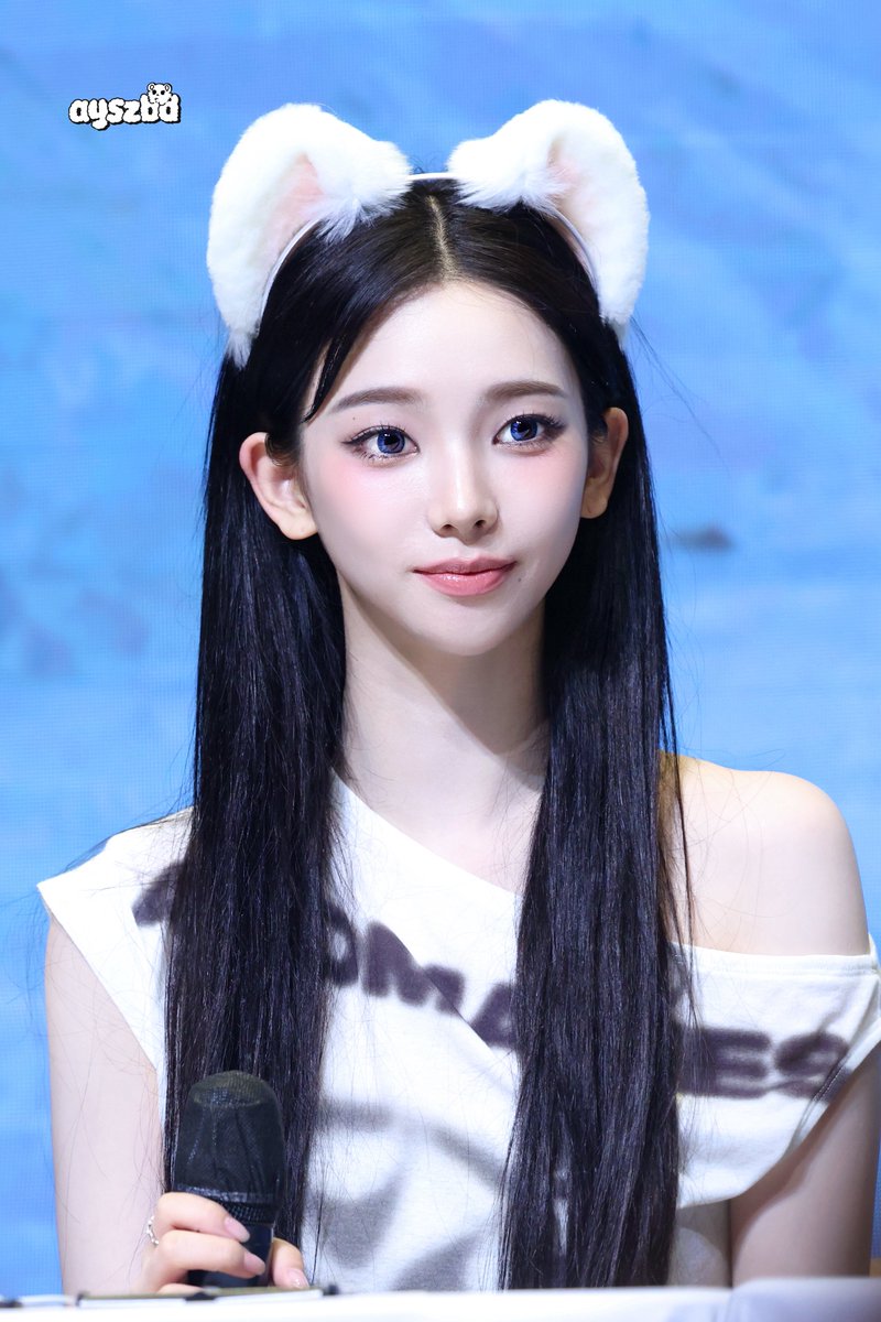 ayeshizuibangd's tweet image. 고양이
#aespa #KARINA  #Karina #카리나 #aespa #에스파