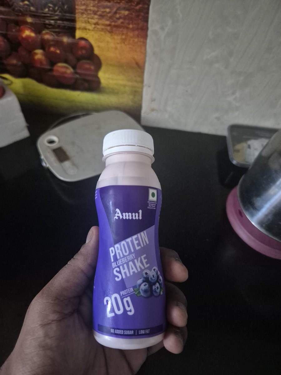 OneAbhishekJain's tweet image. Amul single handedly is hyping the protein need of this country.

Being one of the most reliable brands it surely is making all the noise for right reasons.

Especially important for elders and children since the trust factor is strong.

Good overall change. Just need to work on…