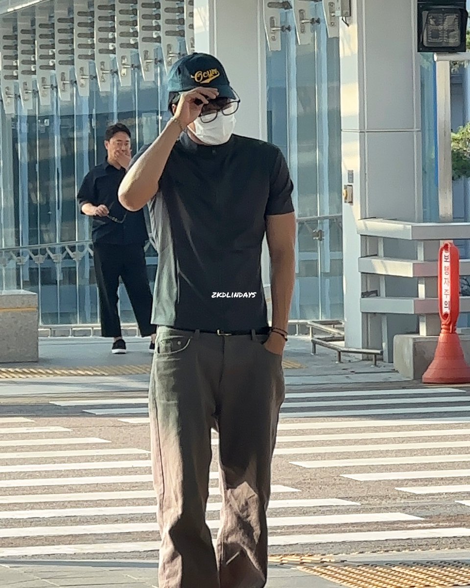 zkdlindays's tweet image. 250726 카이 ICN ✈️ MNL 

🏋️

#KAI #카이  #EXO #엑소 #weareoneEXO