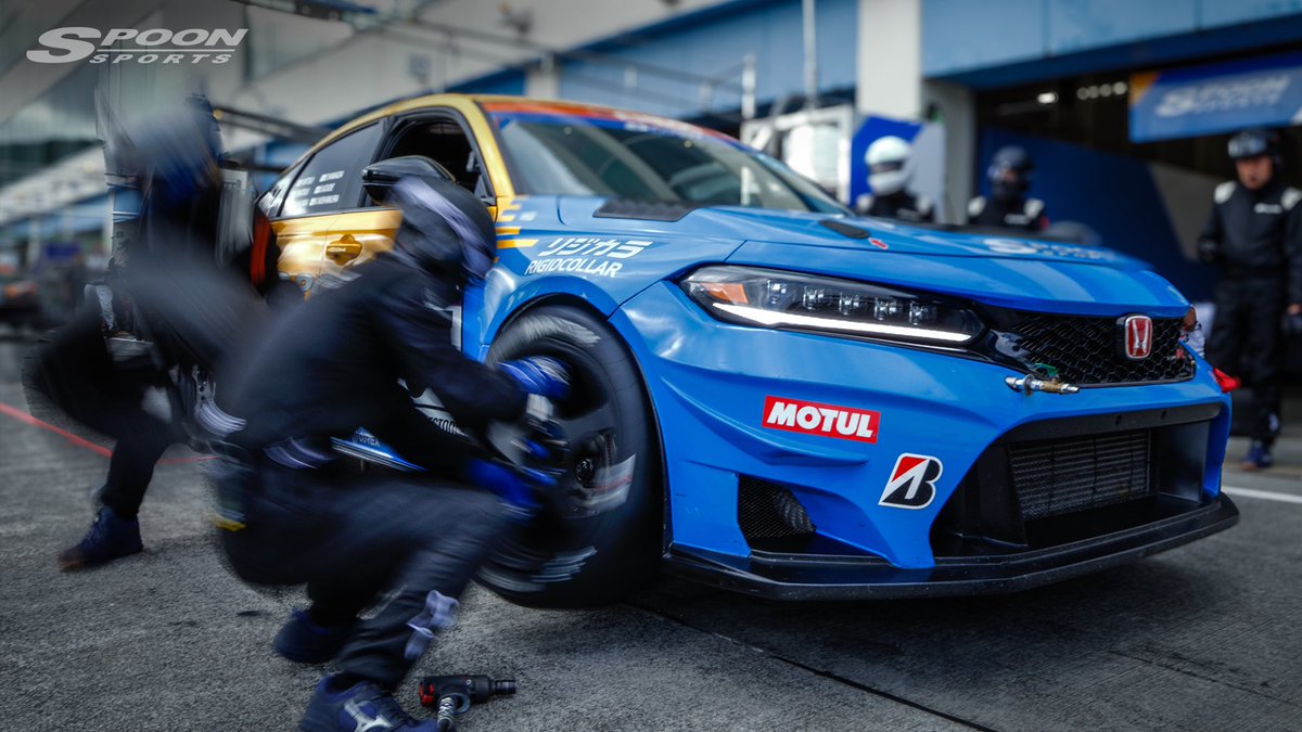 オートポリス予選5位となりました。
明日の決勝に向けて、マシンの整備を行い、ドライバー、メカニック共に英気を養います❗️

#honda #spoonsports #S耐