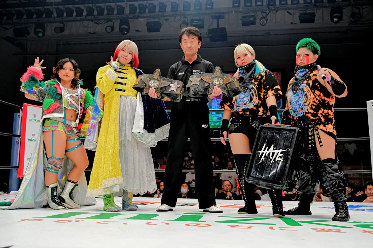 GraceFallsAway's tweet image. STARDOM sold Tora and I up the river and now everyone's gonna wish we were gone. I guarantee it.