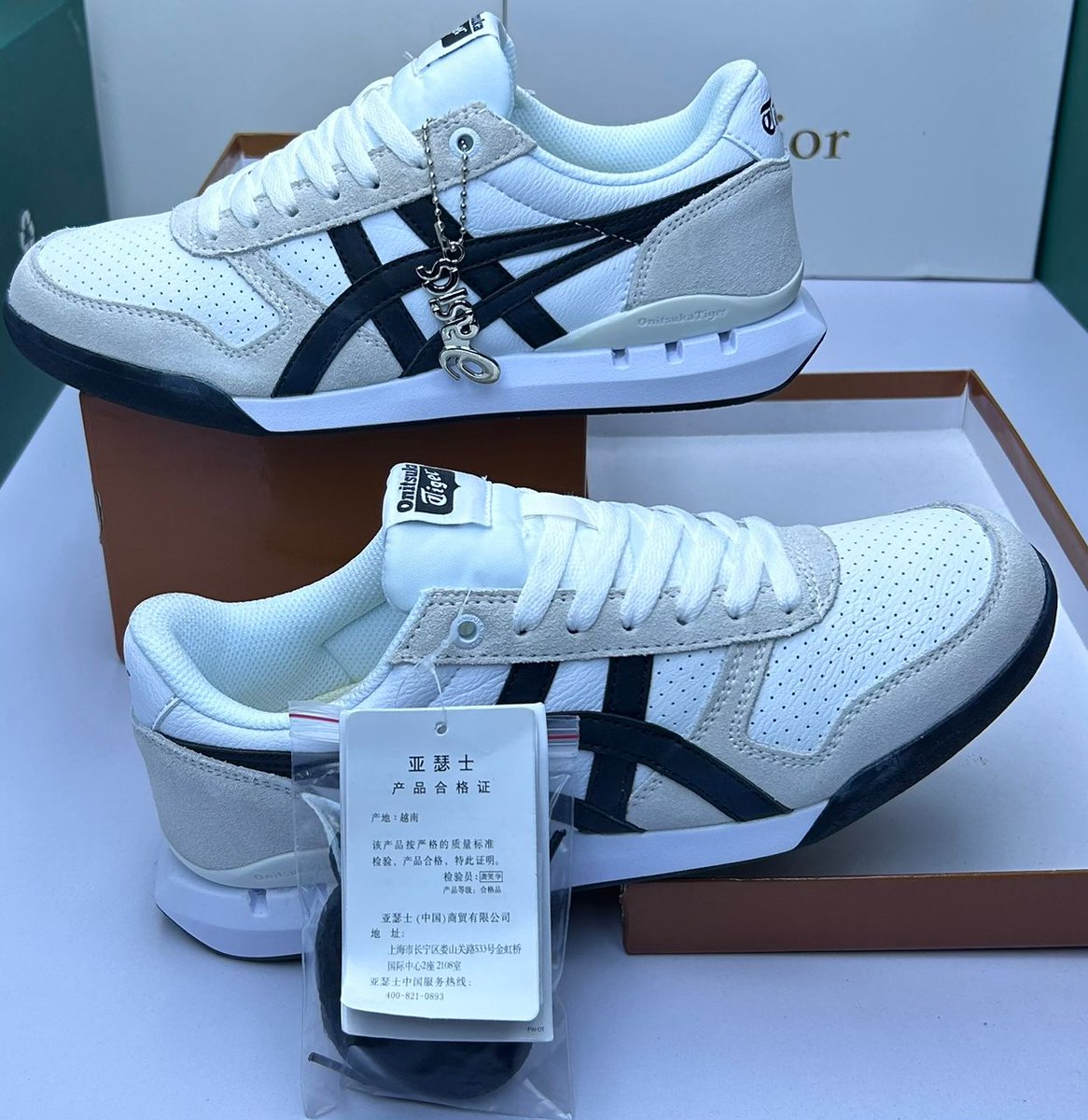 Dream_online_Tz's tweet image. Size 41-44
.
Bei: 90,000/=
.
Njoo Whatsapp Chap βοΈ 0743931620