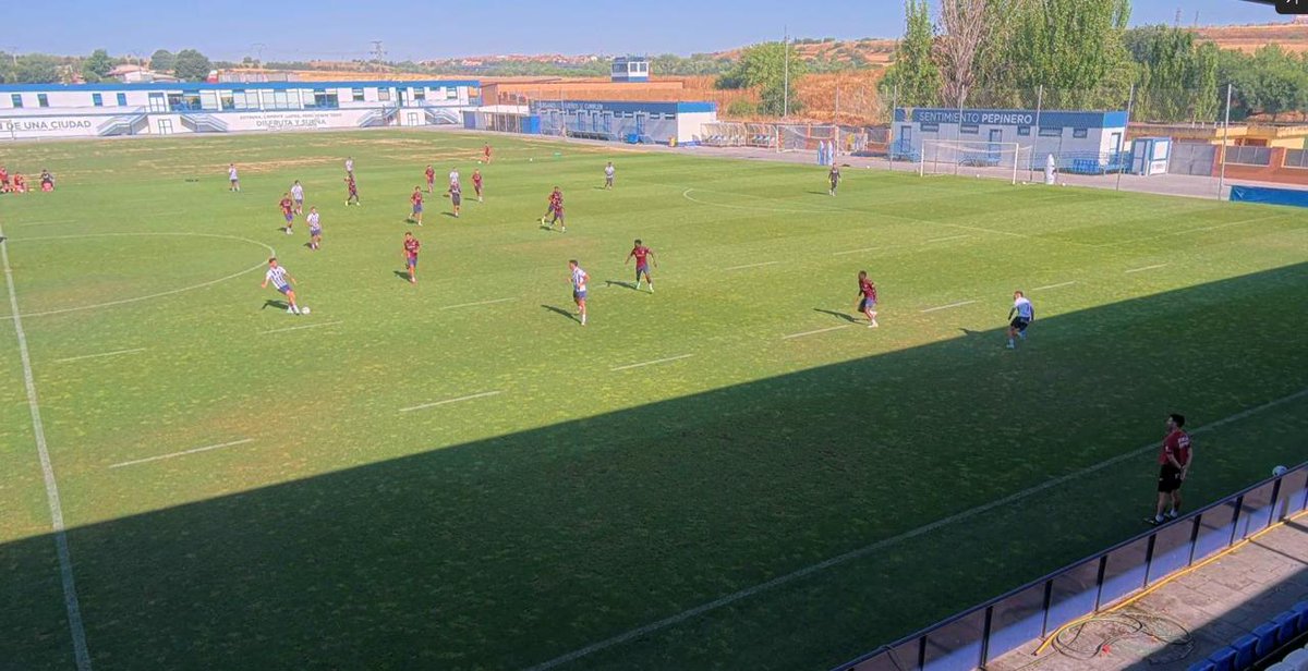CDLeganes's tweet image. Esta mañana le han pitado a @RPenha9 este fuera de juego y nos deja dudas de que lo sea.
🤔 ¿A vosotros qué os parece?