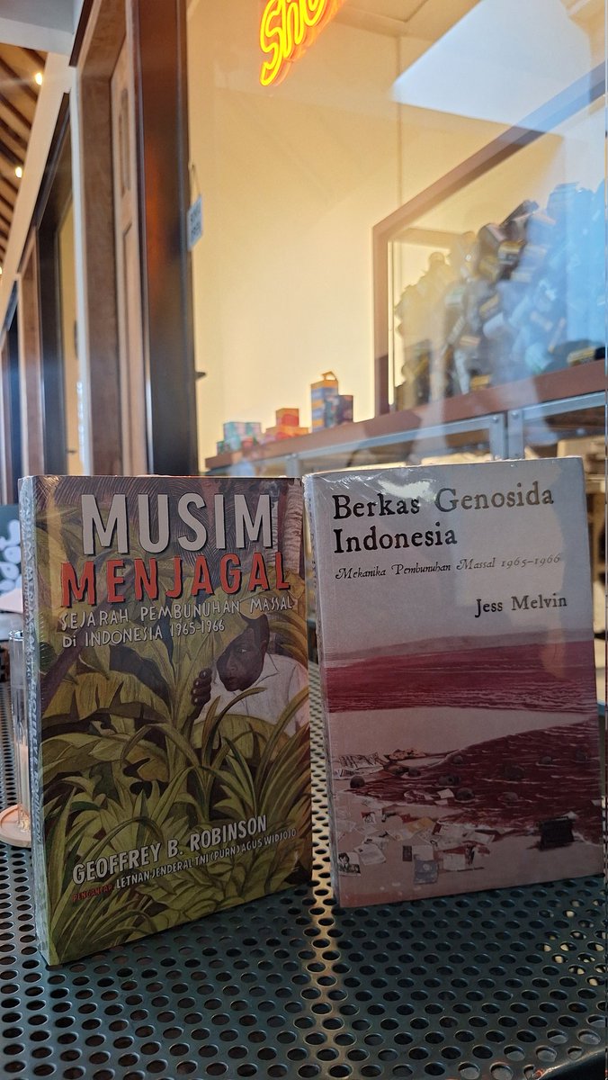 sipalingBW's tweet image. Tanggal tuo, dibegal nafsu.