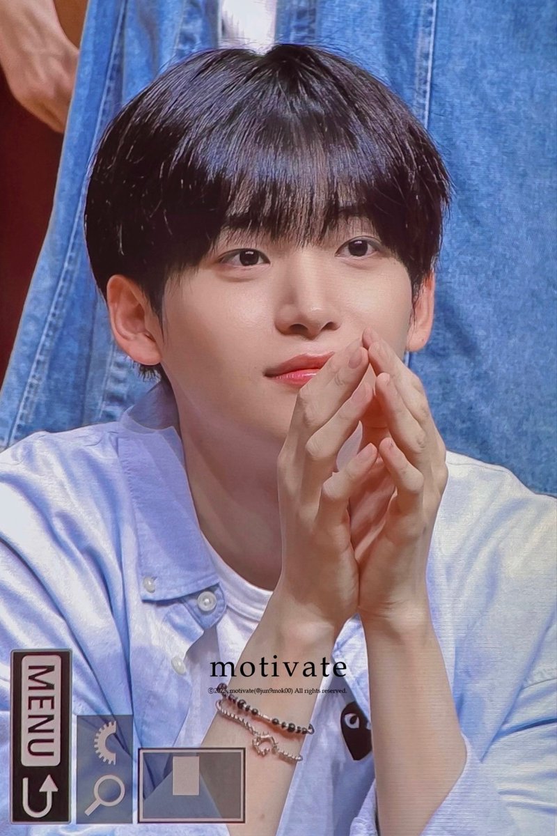 jun9mok00's tweet image. 250726 ꡬ주μ #cravity #ν¬λλΉν° #μ λͺ¨ #ꡬμ λͺ¨ #jungmo