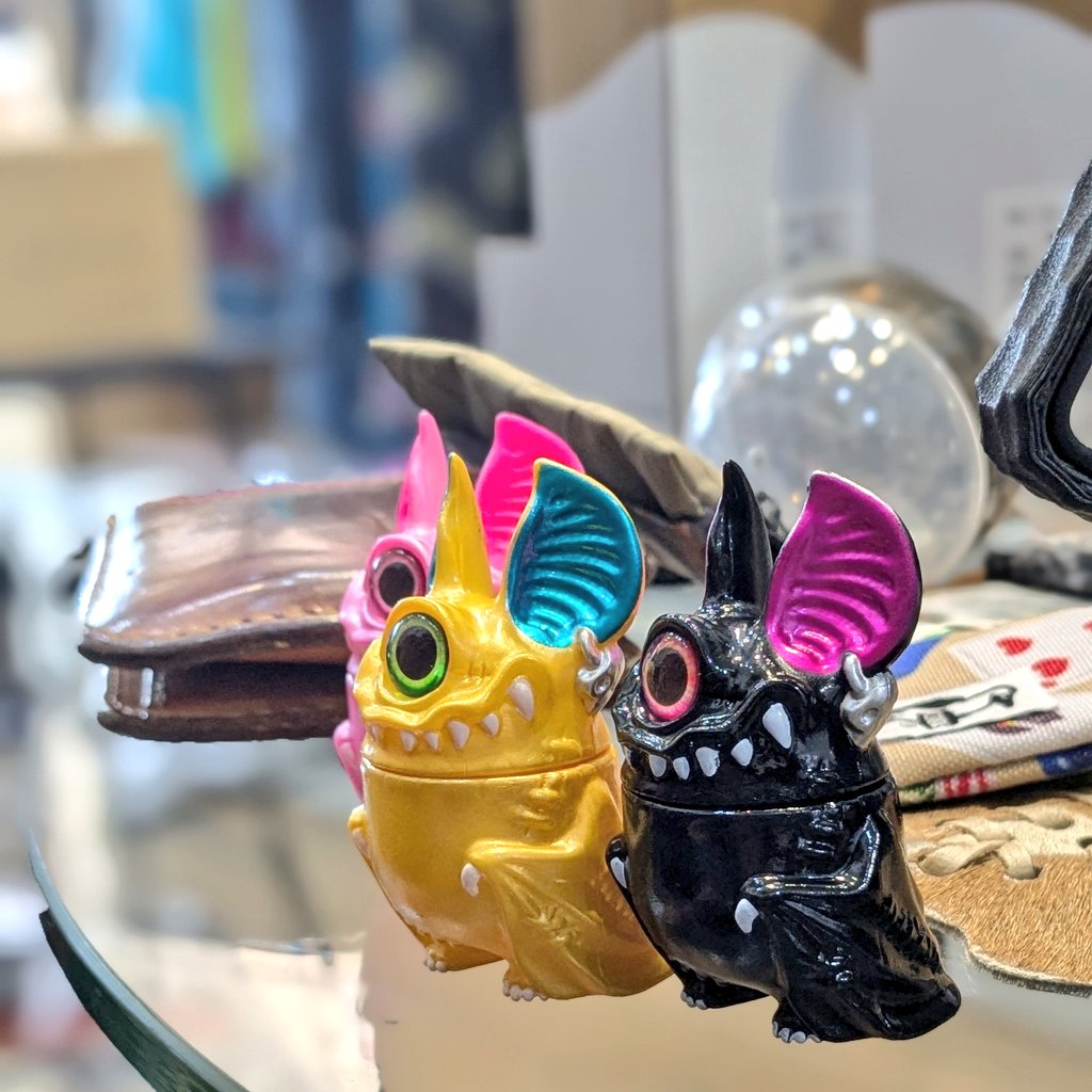 wonclo's tweet image. 3回もガチャありがと〜(・♀・)