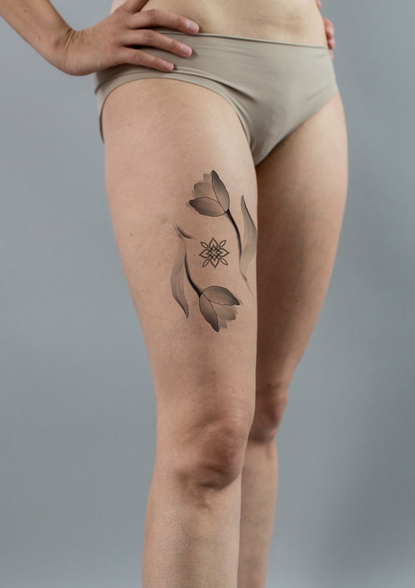 Nouvelle planche de tattoos flashs ! 🖤

(Idées d’emplacements en swipe)
IG : peony_tattoo