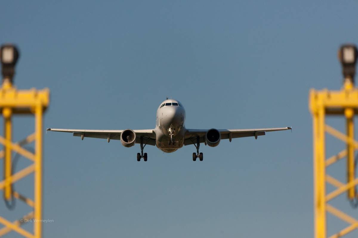 lindipende's tweet image. 🚨ULTIM’ORA
Italia, sciopero di 4 ore nel settore aereo: molti voli a rischio
Oggi, tra le 13 e le 17, diversi sindacati del settore aereo hanno proclamato scioperi che potrebbero influire sui voli in Italia.