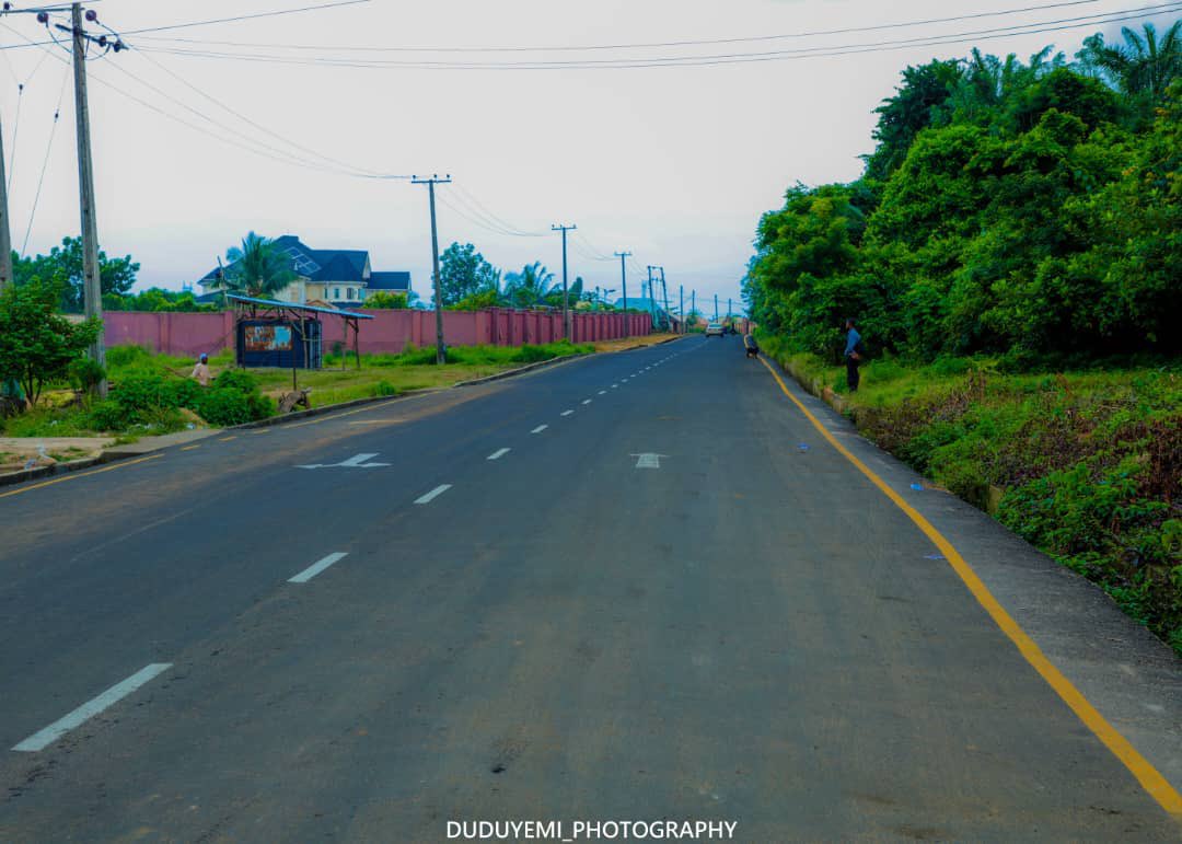 Osun_Works_Min's tweet image. COMPLETED PROJECT ALERT ‼️
Construction of Ilemowu-Telemu Road, Iwo.
#OsunInfraFocus
#ImoleImpactfulGovernance
#ForAGreaterOsun
#QualityInfrastructure