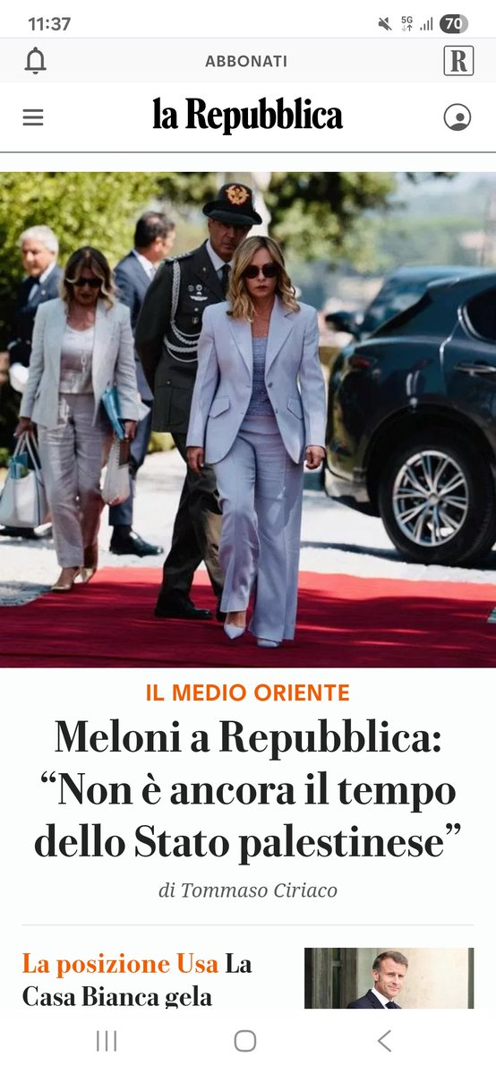 Fronte_diclasse's tweet image. In Italia sei considerato bravo a prescindere se obbedisci agli ordini del presidente degli Stati Uniti, chiunque esso sia.