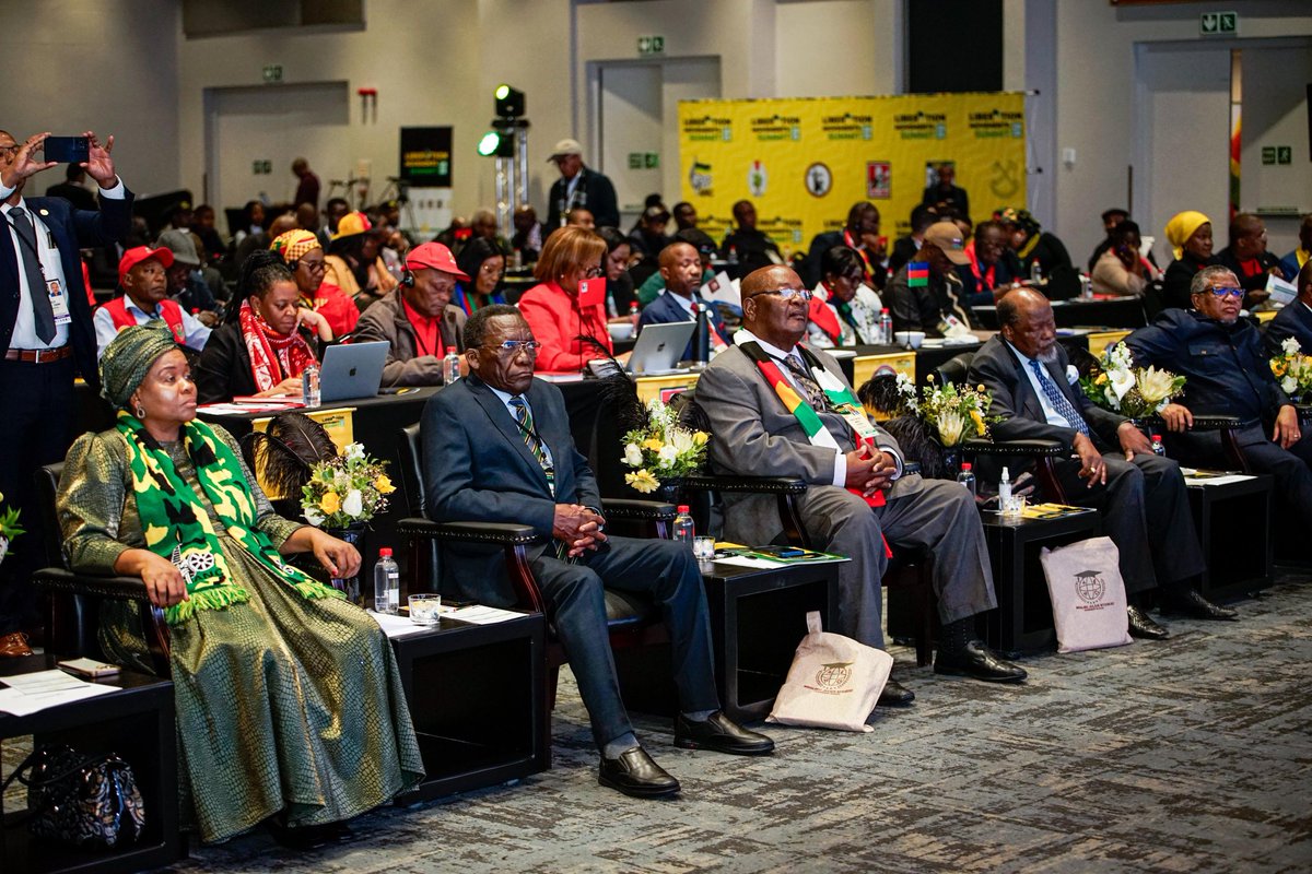 ANCLimpopo's tweet image. The Liberation Movements Summit 2nd day has commenced at the Radisson Blu Hotel & Conferences, OR Tambo in Kempton Park, Ekurhuleni.
Day Two of the Summit commences with an open session programme that has messages of support from sister parties of China; Cuba; Algeria; Western…
