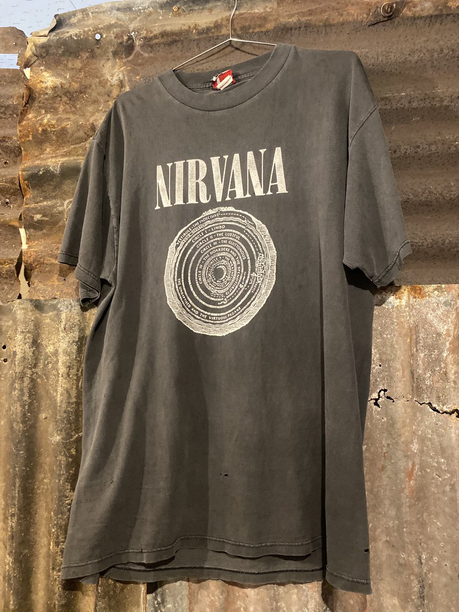 zombieused's tweet photo. 90s vestibule XL
今回はgiantのtultex
着丈が少し長い個体となっておりますが、こちらのフェード感をとても気に入って頂き購入して頂きました。
ありがとうございました。 https://t.co/L0tX1jz93i