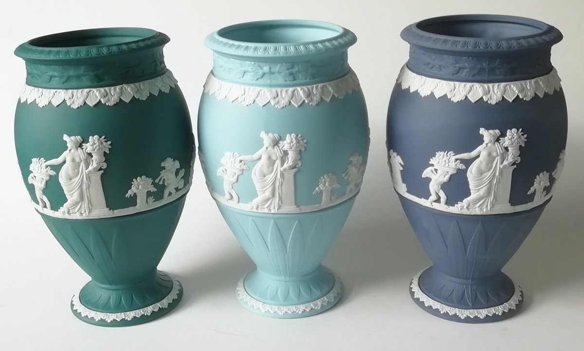 nivagcollects's tweet image. on any #wedgwood #jasperware order over £30.00 until midnight on the 27th July use #discountcode AWBD17JU for a 5% discount ex postage we do combine postage and packaging
nivagcollectables.co.uk/search.php?q=j…
#gift #giftidea