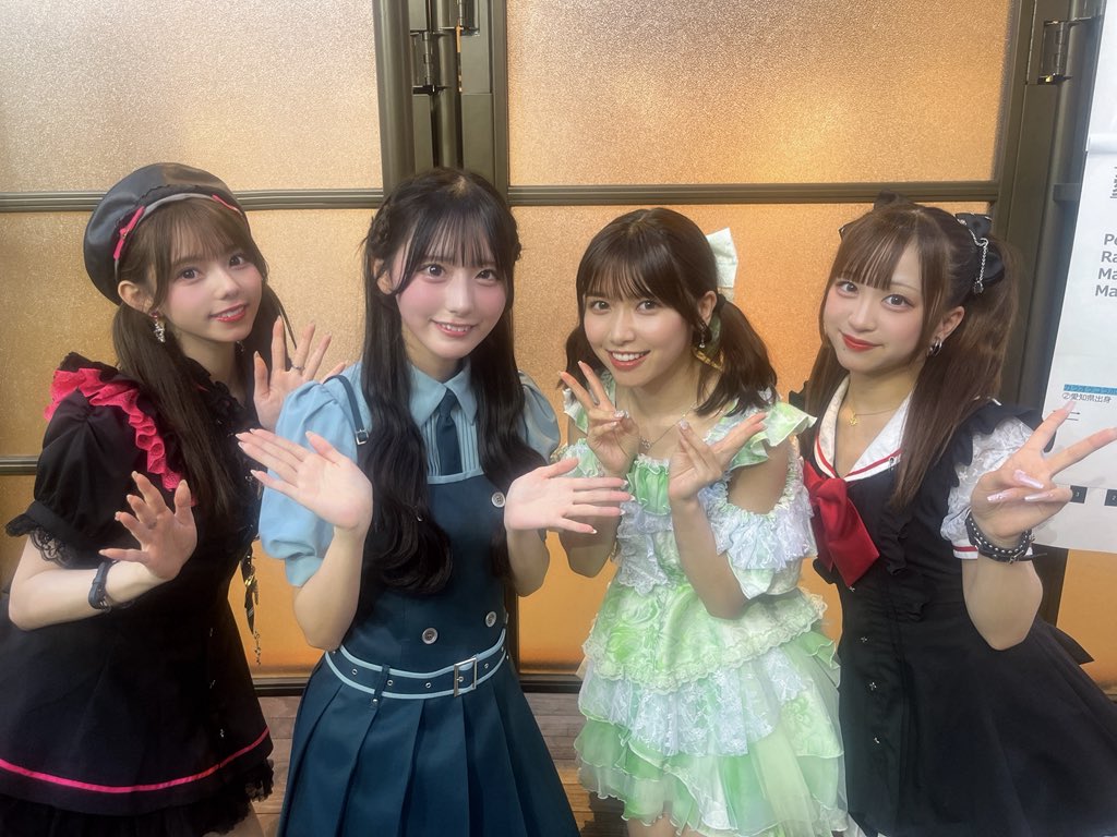 MSP__Rio's tweet image. #RIF2025 ありがとうございました☀️
カラオケコラボでは
''愛知県出身''チームでSKE48さんの「パレオはエメラルド」を歌わせて頂きました💚💎
ライブ後のアイス沁みた〜〜〜🍨
#マスカーピース #マスピ