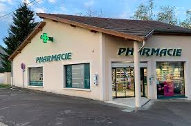 La décision de l’Etat de réduire les niveaux de remise sur les génériques est une faute. 
Une faute car fragiliser le tissu officinal, un trésor pour le pays, c’est fragiliser la santé publique, surtout en zone rurale. 
Le Gvt doit entendre les pharmaciens et renouer le dialogue.