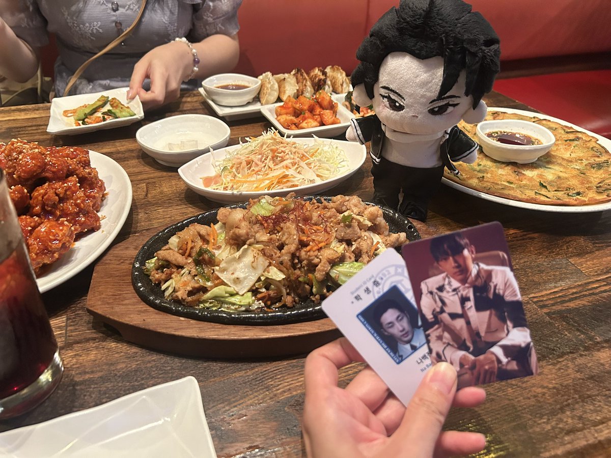 prbk2's tweet image. ナラ～🤍🤍🤍
