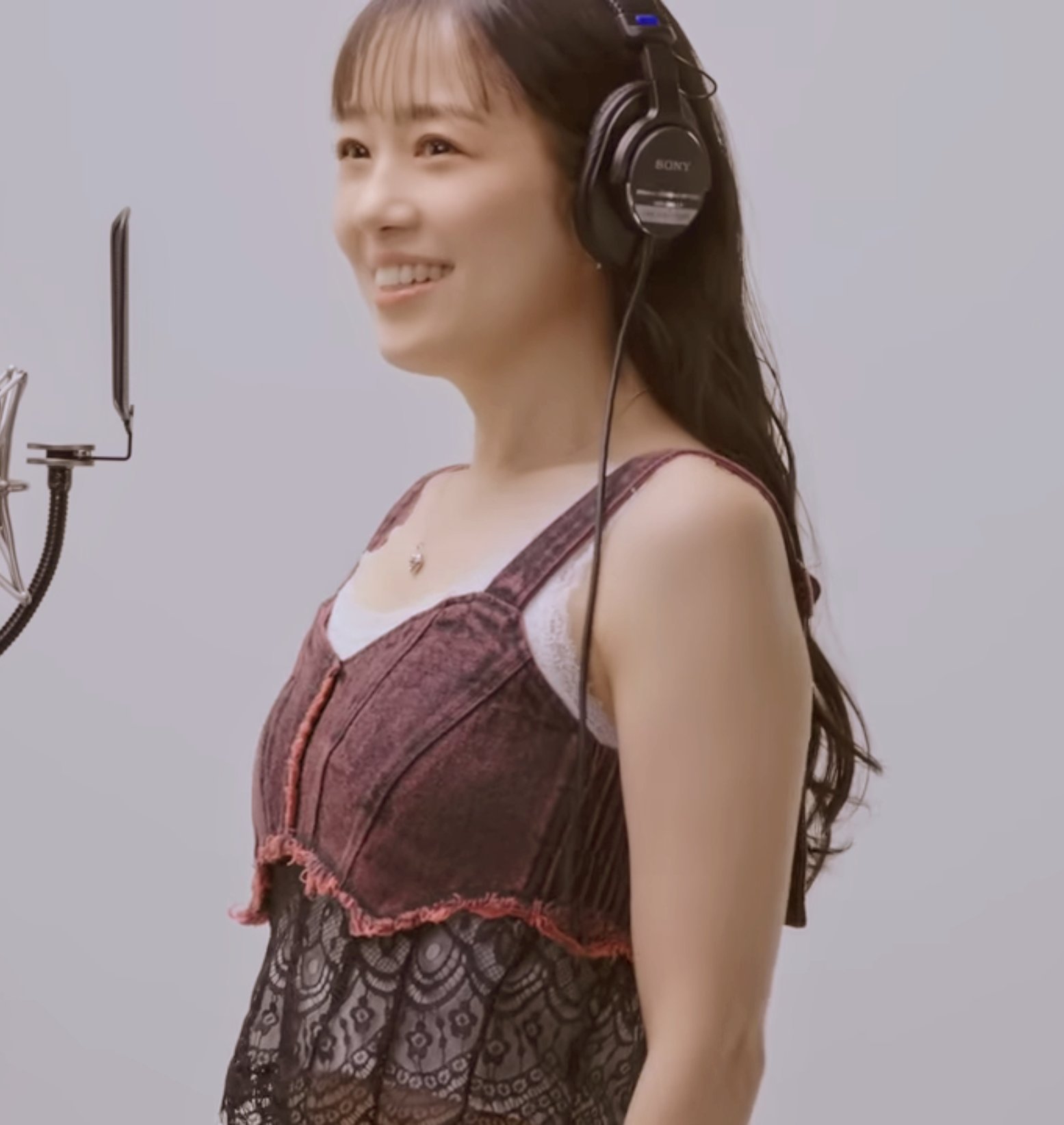 値下げしました！西野カナ　未使用　目覚まし時計♡ Amazon.co.jp: 西野カナグッズ 目覚まし時計 : ホーム＆キッチン