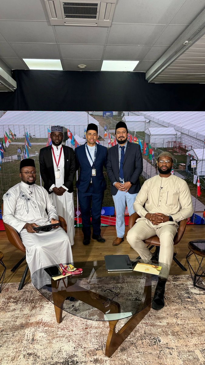 MTA Africa Presenters - Day 2 of #JalsaUK2025

Follow and enjoy our live coverage on MTA Africa and online