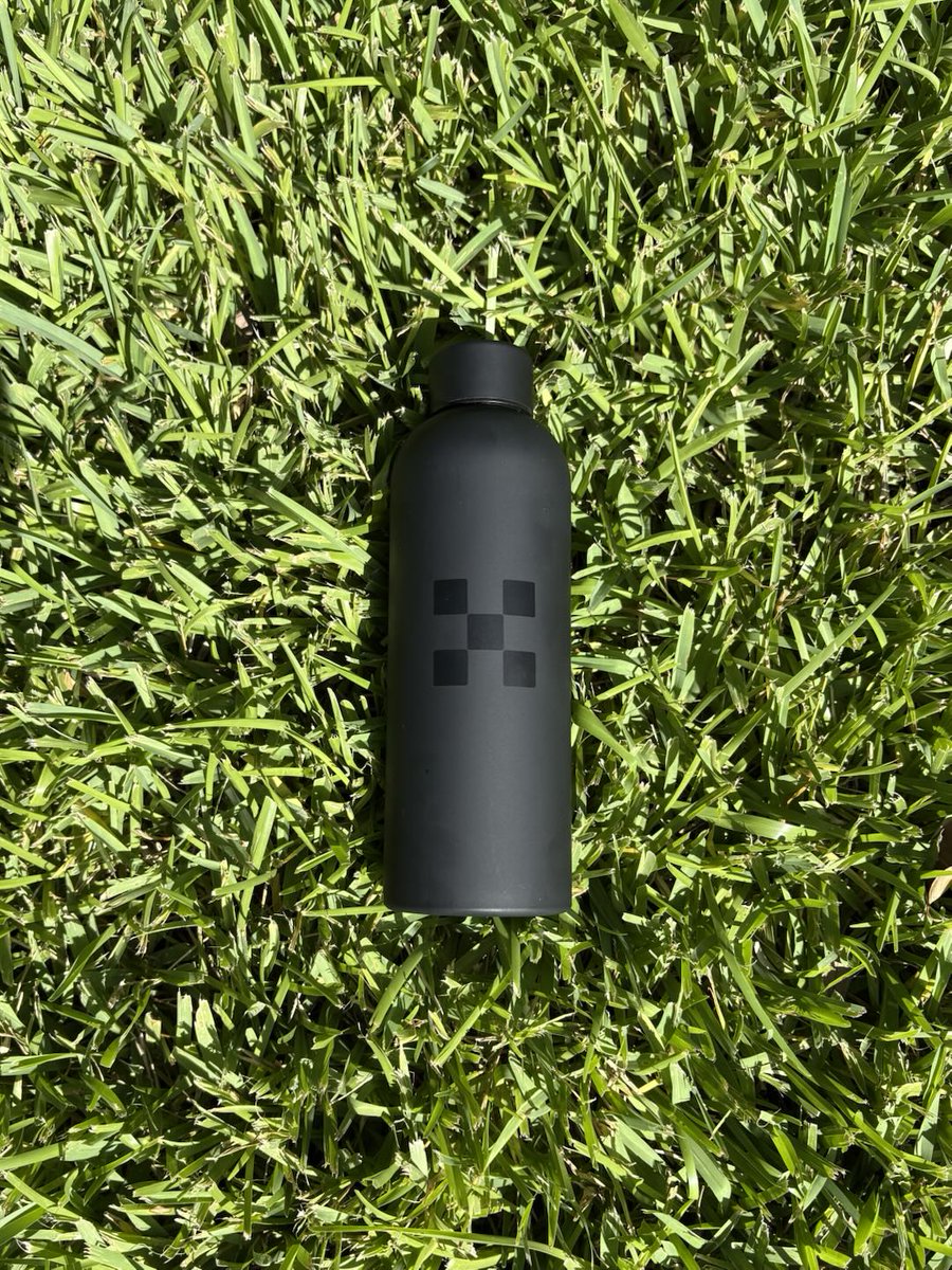 okx's tweet image. touch grass 🌱