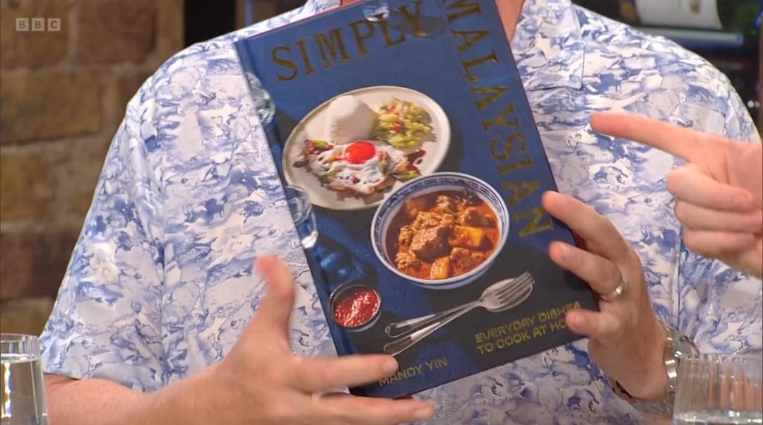 Women In the Food Industry (@women_food_wifi) on Twitter photo Always enjoy seeing <a href="/SambalShiok/">Sambal Shiok - Mandy Yin</a> on <a href="/SaturdayKitchen/">SaturdayKitchen</a> #SaturdayKitchen We are lucky enough to have an advance copy of #SimplyMalaysian which comes out on 31st July Find out more on our Instagram instagram.com/reel/DMb998giH… Always enjoy seeing <a href="/SambalShiok/">Sambal Shiok - Mandy Yin</a> on <a href="/SaturdayKitchen/">SaturdayKitchen</a> #SaturdayKitchen We are lucky enough to have an advance copy of #SimplyMalaysian which comes out on 31st July Find out more on our Instagram instagram.com/reel/DMb998giH…