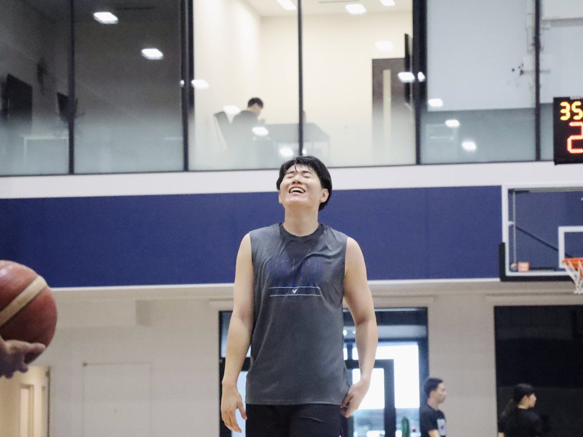 n_velca's tweet image. 😶😲☹️🥺

#velca #長崎ヴェルカ #山口颯斗 #表情豊かな #やまぐちはやと くん