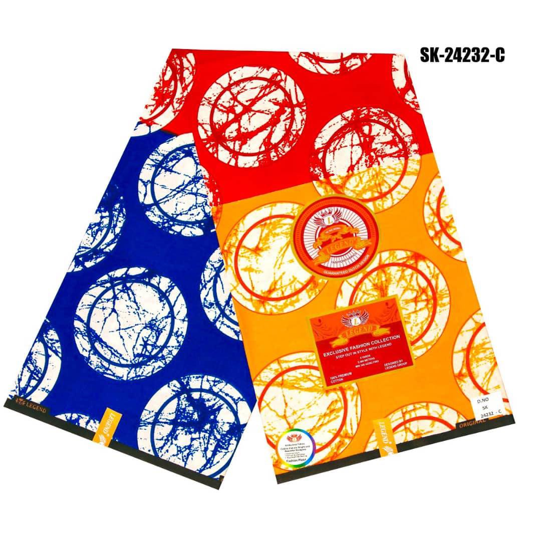OlapadeA90294's tweet image. Experience the perfect blend of fashion and functions with our quality African prints 😍
Price: #16,500/6yards
Location: Ibadan