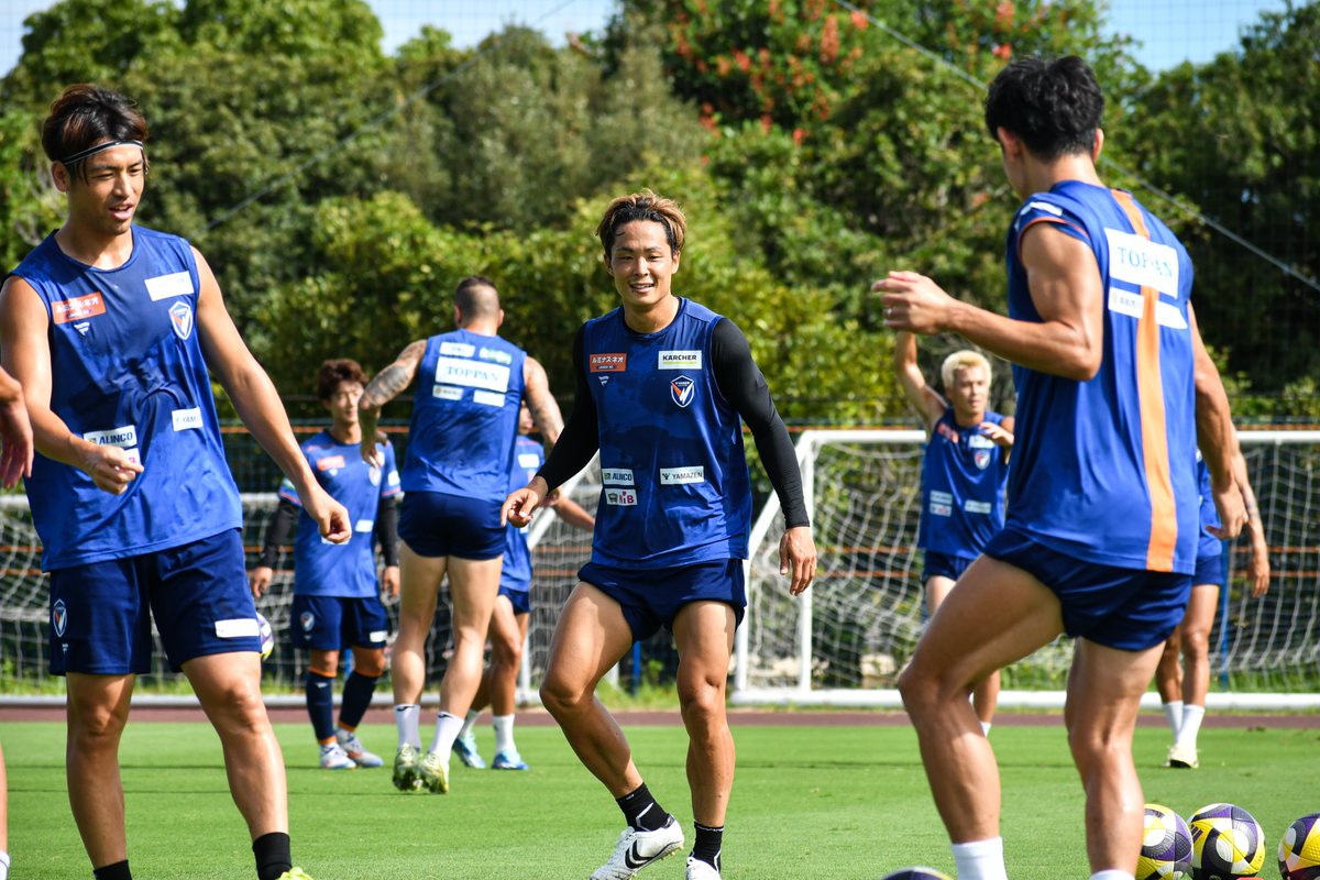 🔷-𝙏𝙍𝘼𝙄𝙉𝙄𝙉𝙂 𝙋𝙃𝙊𝙏𝙊-🔶 #翁長聖 選手が全体トレーニングに