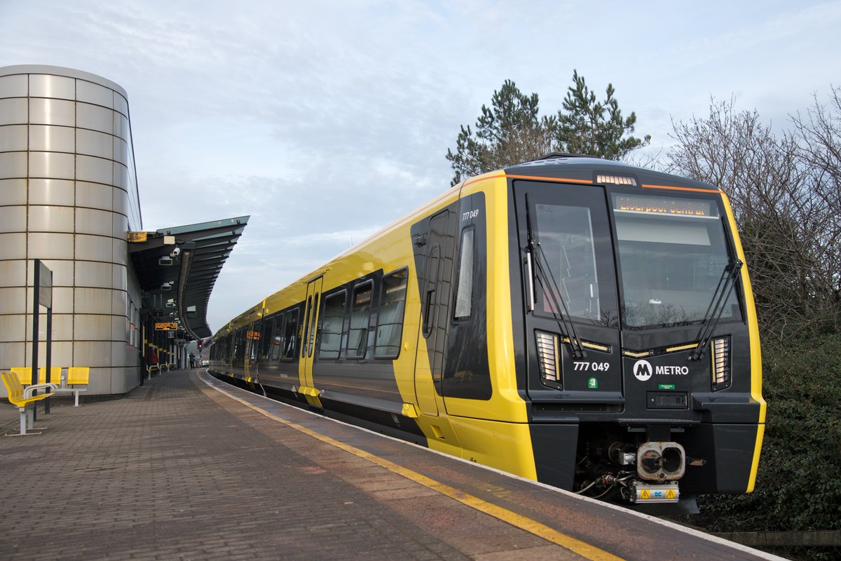 StagecoachMCSL (@stagecoachmcsl) on Twitter photo #Birkenhead due to points failure at Rock Ferry, We Are now Accepting Rail Tickets on our Cross River Services Until 12:30, Services 1, X1, 471 & 472s <a href="/merseyrail/">Merseyrail</a> <a href="/Merseytravel/">Merseytravel</a> <a href="/arrivanorthwest/">Arriva North West</a> #Birkenhead due to points failure at Rock Ferry, We Are now Accepting Rail Tickets on our Cross River Services Until 12:30, Services 1, X1, 471 & 472s <a href="/merseyrail/">Merseyrail</a> <a href="/Merseytravel/">Merseytravel</a> <a href="/arrivanorthwest/">Arriva North West</a>