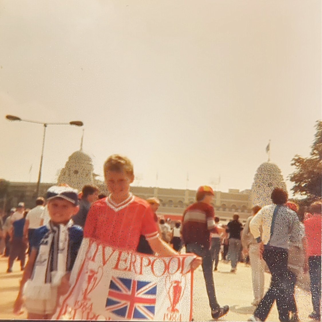 It was 1984 and my first visit to Wembley for the Charity Shield...blues and reds together and us blues were celebrating at the final whistle. What a time to be alive 💙