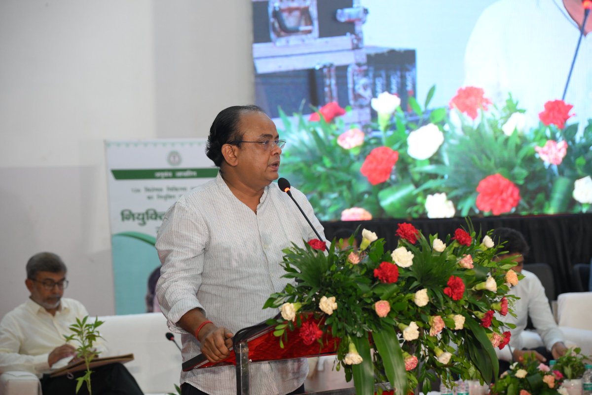 IrfanAnsariMLA's tweet image. For the First Time in Jharkhand – AI-Powered Labs for Health & Food Safety!
✅ Two AI-based Medicine & Medical Equipment Testing Labs – Approval Granted by the Centre
✅ One AI-based Food Safety Testing Lab – Approval Under Process
With this historic step, Jharkhand will no…