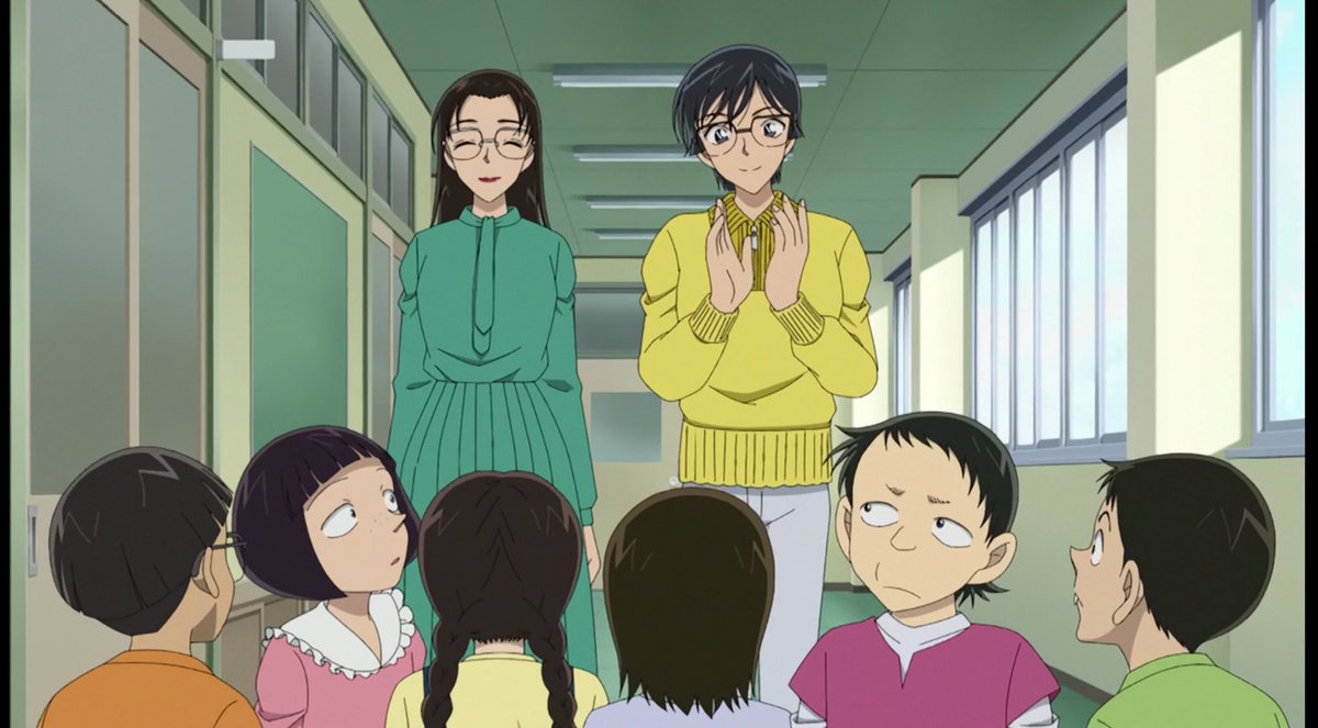 مقتطفات من الحلقة 1169: "لغز الفصل الآكل للحوم البشر (الجزء الأول)" 

#حرق_كونان