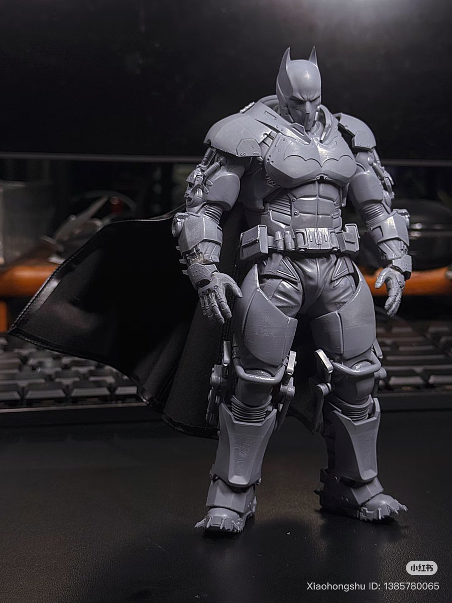 Spicy_Psy_Duck's tweet image. InArt 1/12 Arkham Origin Batman XE suit, from the designer Venchar’s rednote. The design philosophy here seems to be achieve maximum articulation while maintaining the integrity of outer armor , and further adjustment may be made down the line.