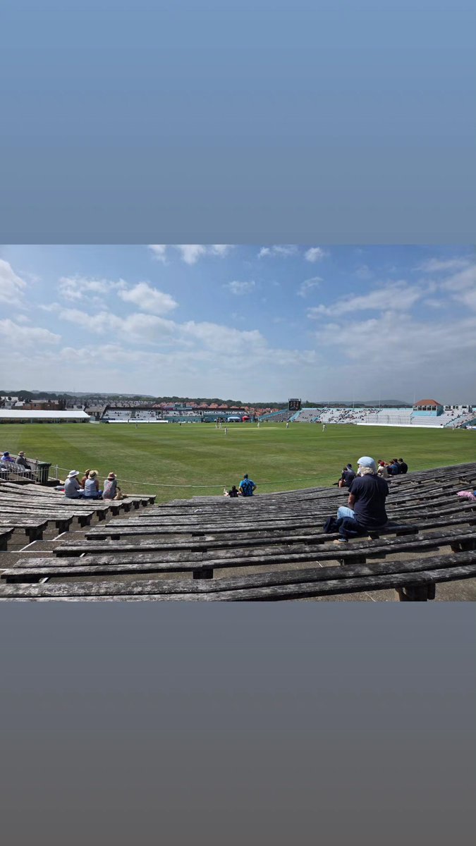lrolles1981's tweet image. From Scarborough to Sutton