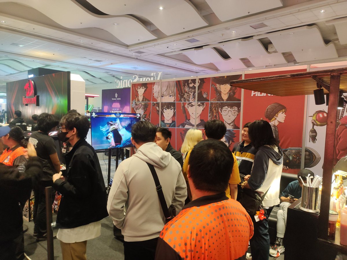 RedGuap0's tweet image. Day 2 @ PGDX!
Guess where is boss Daryl here 😆
@AwakenHunterNFT