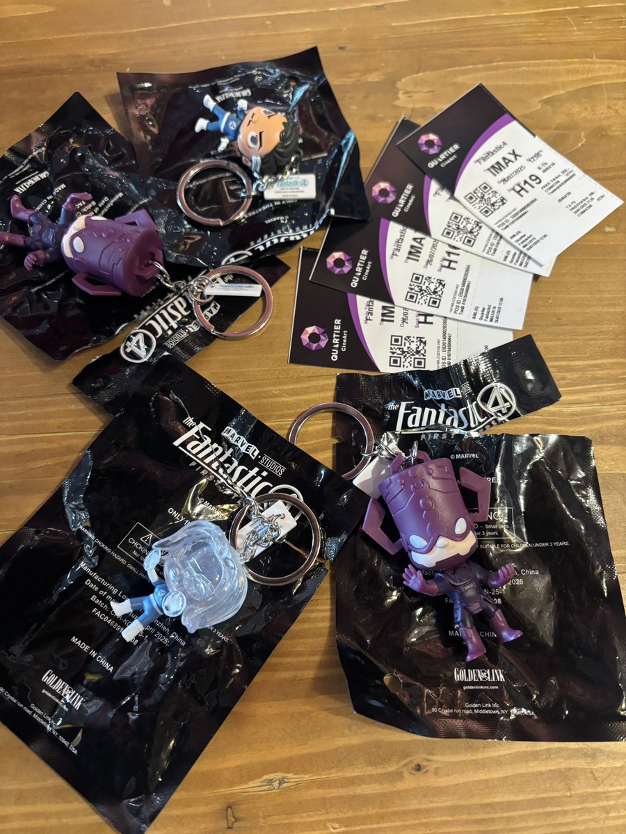 แมงมุมรวมพล!! พวกเรายกขโยงไปดูนายด้วยนะพ่อดาราใหญ่ บทส่งท้ายนายทำเท่ไปไหม <a href="/Humantorch__JS/">Johnny Storm</a>