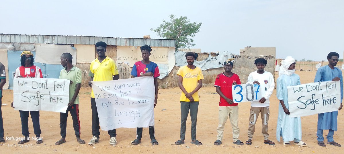 Mayor_khalil's tweet image. The peaceful vigil for refugees in the Agadez camp, demanding security and a decent life that was not available in the camp, enters its 307th day in a row, so why does the world ignore us, we are victims of a war from ? Where is humanity heading to? We are suffering