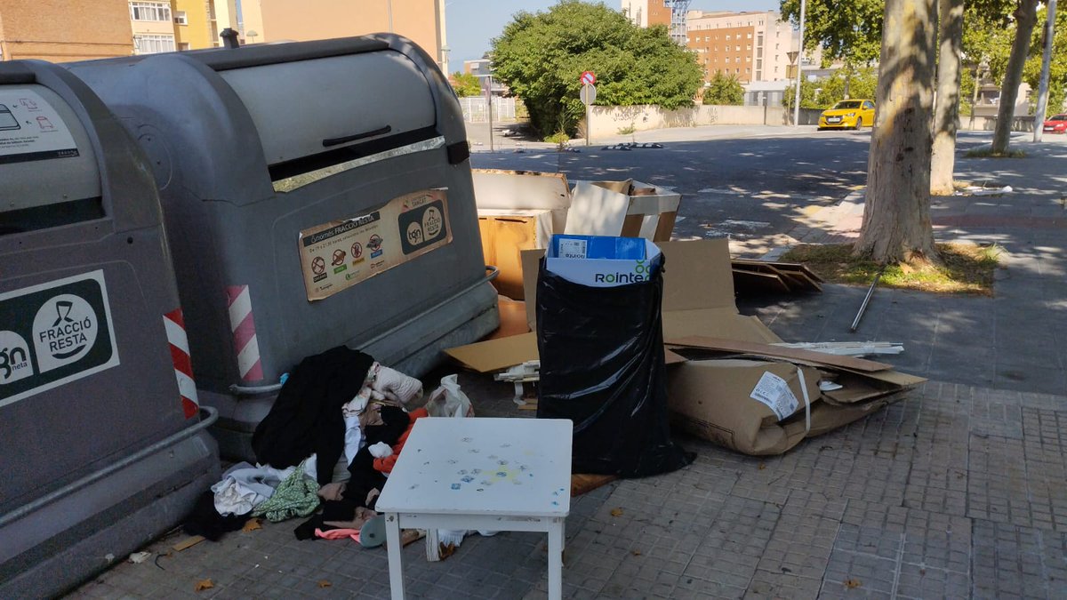 Plat_TgnaNeta's tweet image. #tarragona #tarragonabruta
C/ Covadonga 26 juliol 11h 👇
@sindicdegreuges
