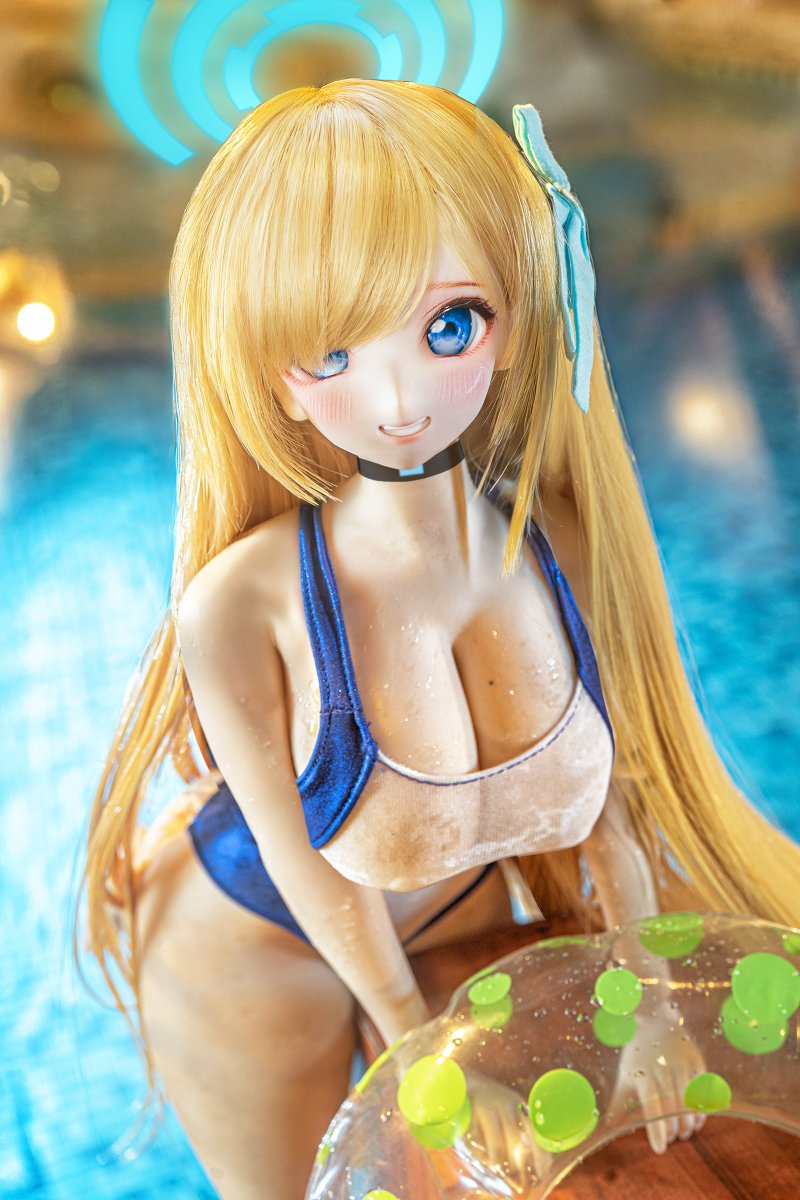 manjuu1's tweet image. 「ご主人様！遊んで遊んで！」
（ニッ……）
#ブルアカ #BlueArchive
