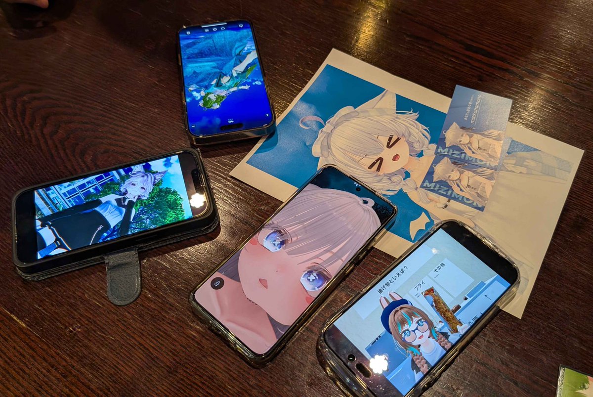 puokaris_eat2's tweet image. ブイチャ民の習性。スクール13-1メインで集まってたけど、いろんな人にあいさつできて非常に有意義な一日だった。さあ、♨️いくかー