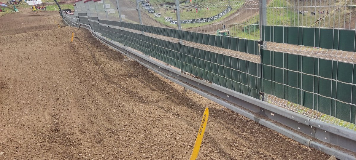 Daniel Makx tweet media