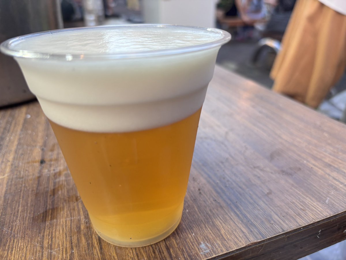 crimaxtechnoman's tweet image. #悪いなお前ら
近所のプラモ屋さんがあるところ広場での祭りで生ビールをゲット👍👍
十五年ここら辺にすんでますが初めて参戦しました✌️✌️