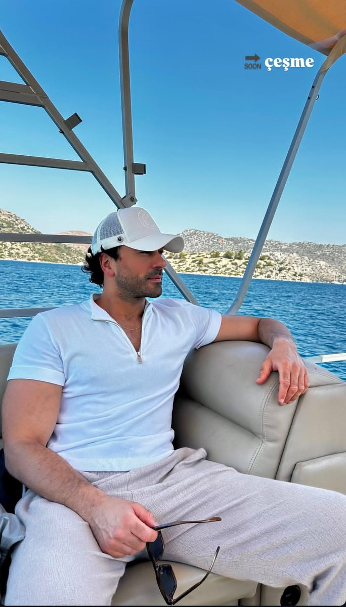 Yine mi Çeşme ye dönüş..İşin tadı kaçtı Muhsin..cidden bana darlanma geliyor Boop gecelerinden..İş güçle ilgili olsun bir kerede paylaşımın ve Gökhan.Beklemekten yoruldum 😒
#GökhanAlkan