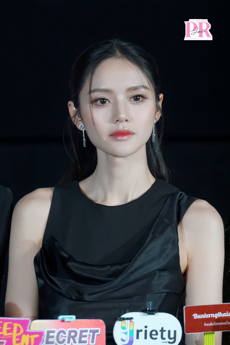 prjipata's tweet image. &quot;ลูกหมี ปัญญาพัชร” ห้สัมภาษณ์สื่อ ก่อนเริ่มงาน Harmony Secret First Premiere

#ลูกหมีซอนญ่า #LMSY 
#LMlookmhee #ลูกหมีปัญญาพัชร
#HarmonySecret
#HarmonySecretดีลลับฉบับเล่นเล่ห์
#CHANGE2561
